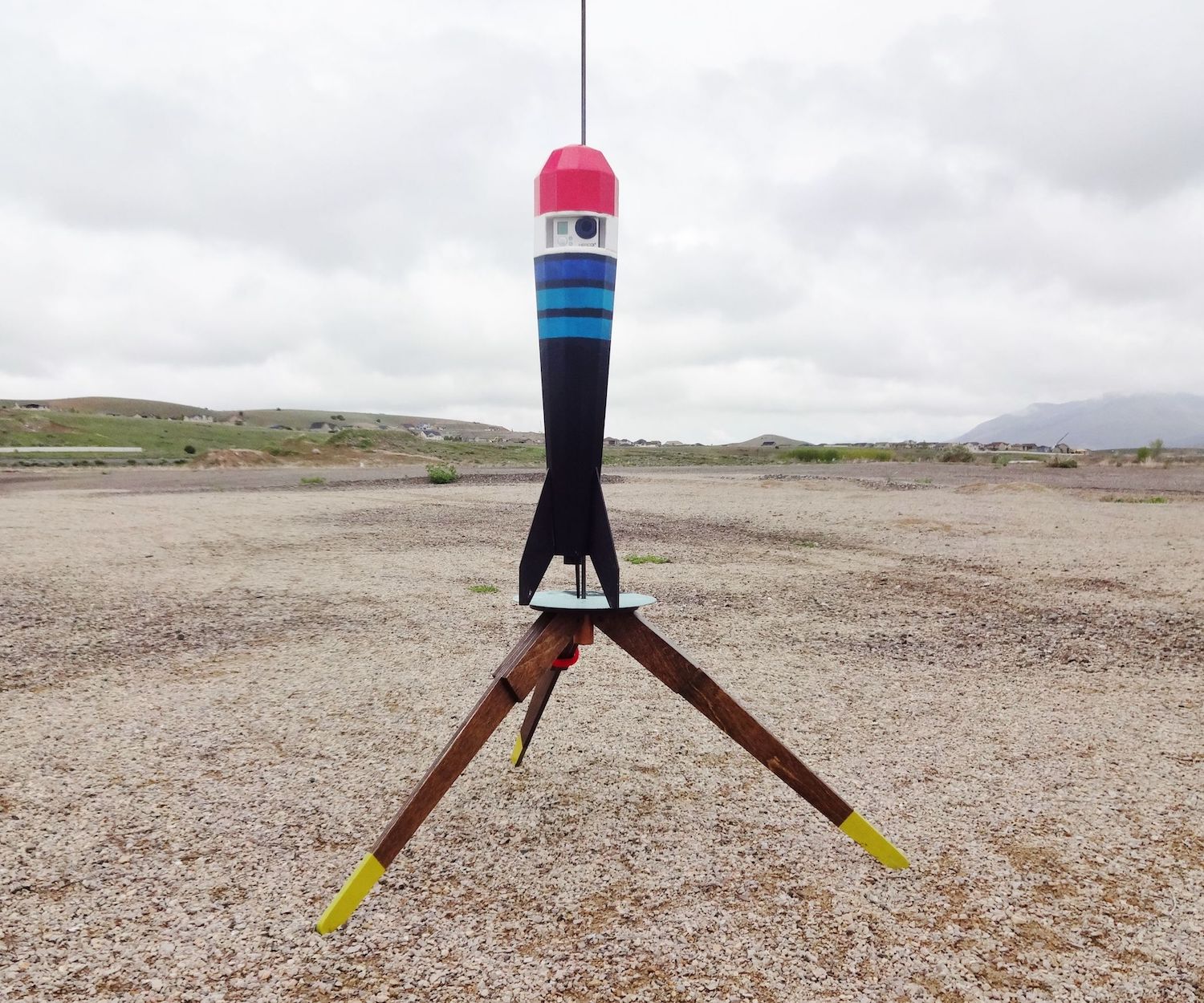 I lost my first one almost immediately when the wind picked up. Photo credit: [Instructables](http://www.instructables.com/id/Model-Rocket-Launch-Pad/)